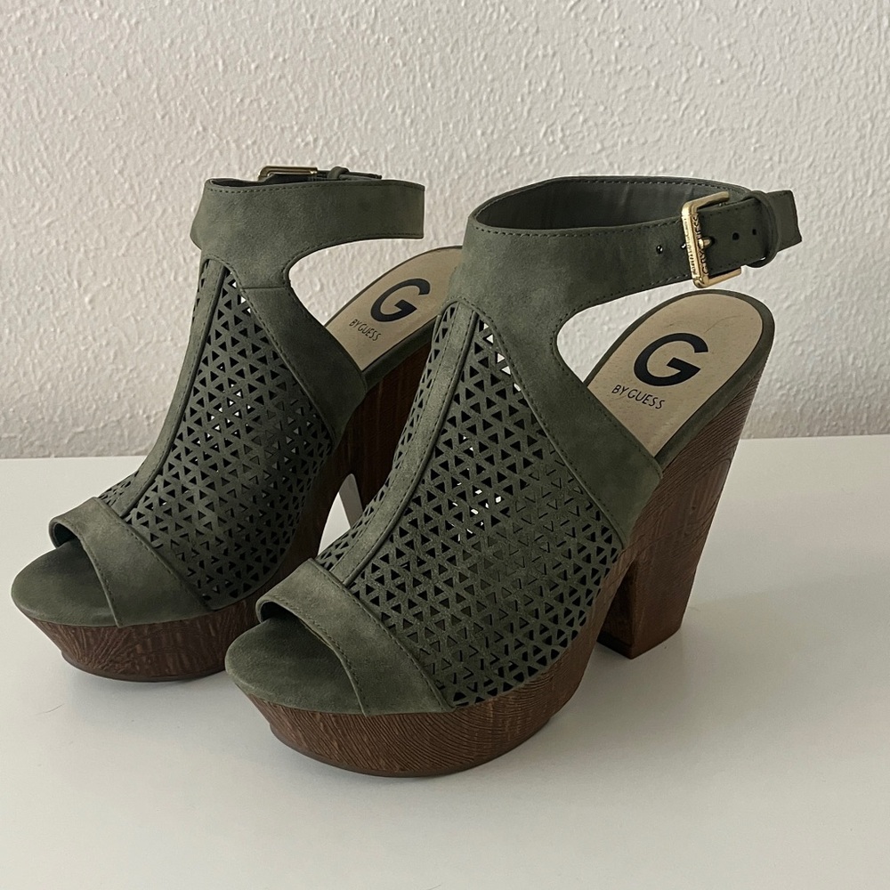 Guess Green Cut-Out Platform Sandals
